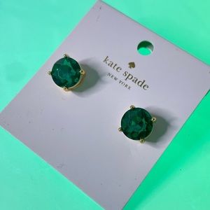 🎄HOLIDAY SALE🎄  Kate ♠️ Emerald Studs